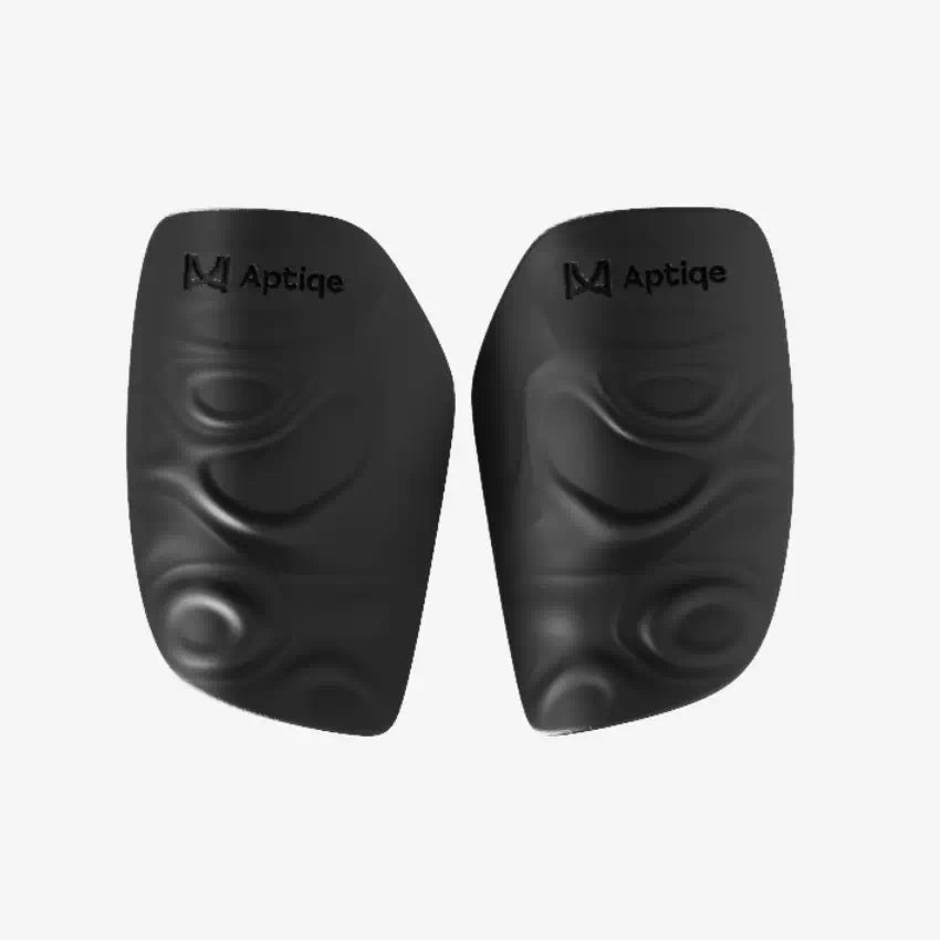 Aptiqe - Parastinchi da Calcio Personalizzabili