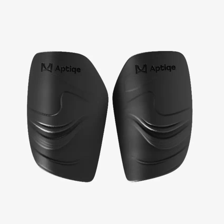 Aptiqe - Parastinchi da Calcio Personalizzabili